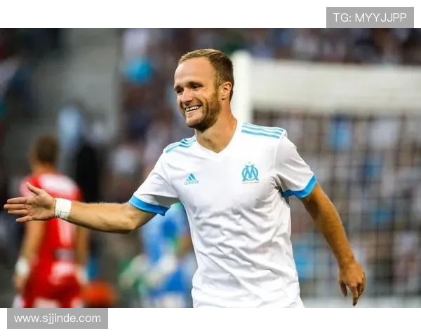 法甲外籍前锋表现及对球队贡献分析