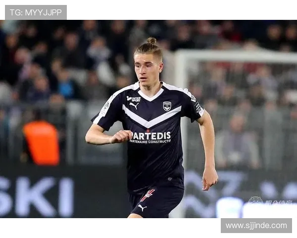 法甲里昂欧冠表现的回顾与分析