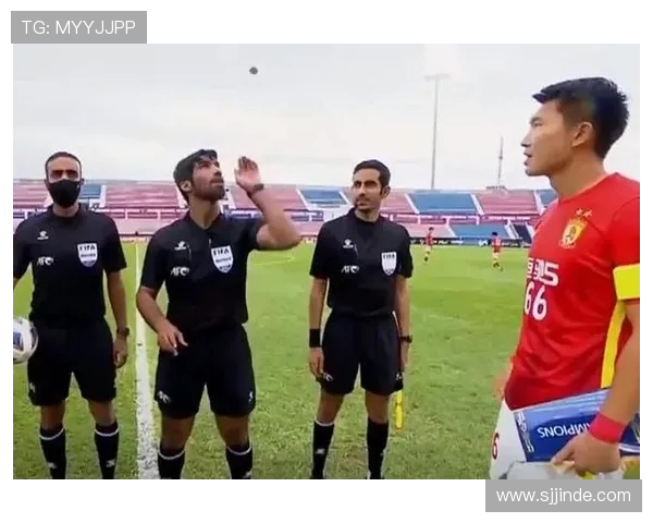 戈贝尔直言球队需减少抱怨提升比赛硬气与专注度